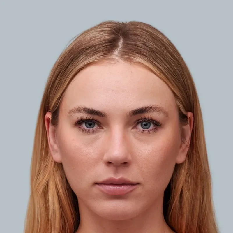Face without selfie distortion